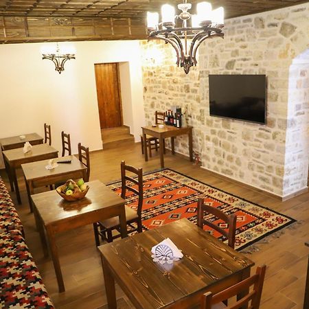 Koroni Boutique Hotel Берат Екстер'єр фото